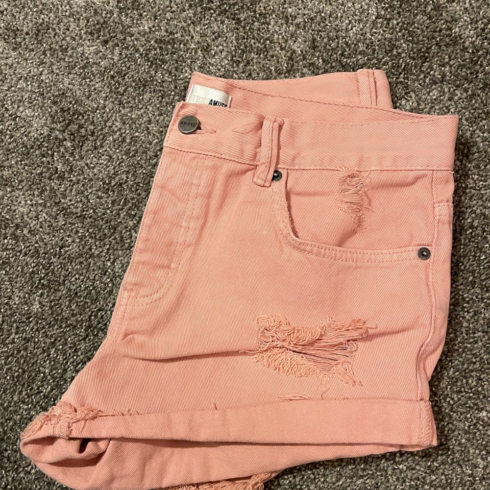 Womens mid rise distressed jean short